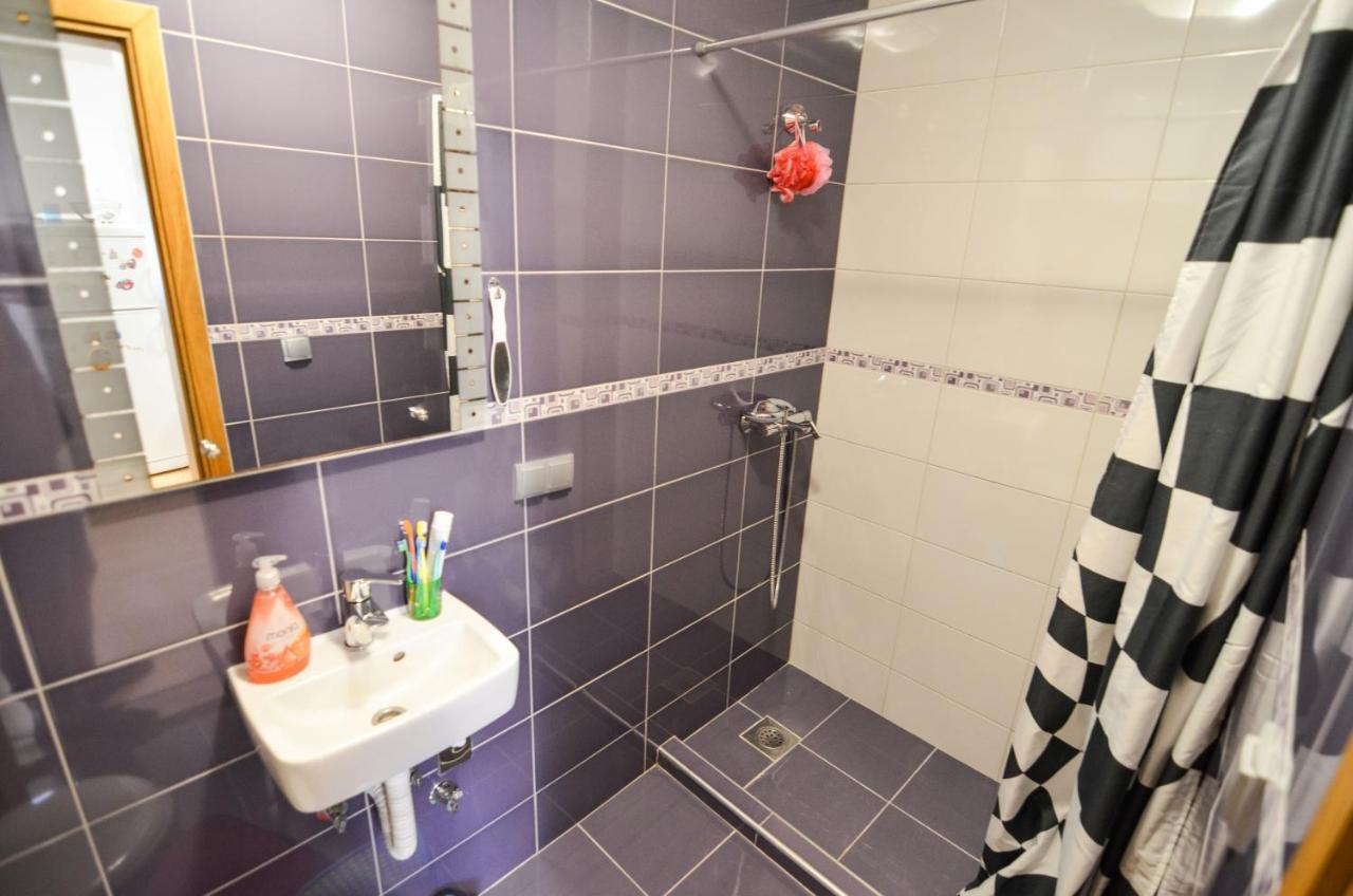 Blacksmith Apartment + Free Private Parking SJJ Eksteriør billede
